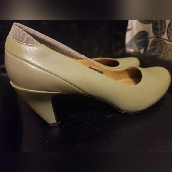 NWOT Tsubo shoes discontinued - Picture 2 of 11